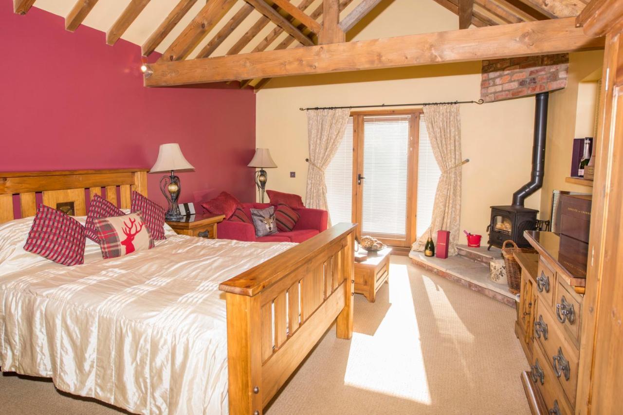 The Blue Bell Inn Weaverthorpe Esterno foto