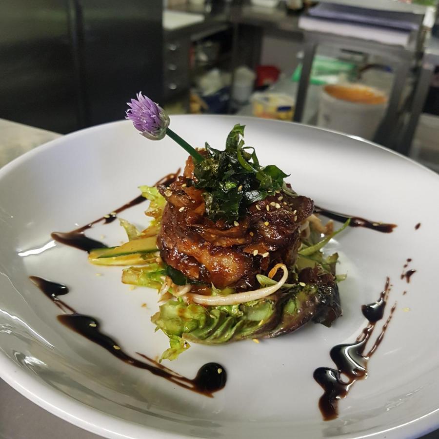 The Blue Bell Inn Weaverthorpe Esterno foto